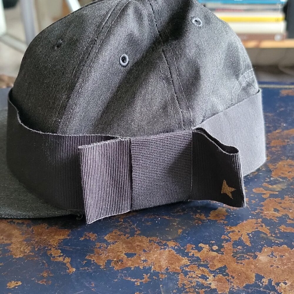 GOLDEN GOOSE DELUXE Unisex Baseball Hat - Picture 3 of 4